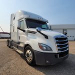 2018-Freightliner-Cascadia-front-2-150x150